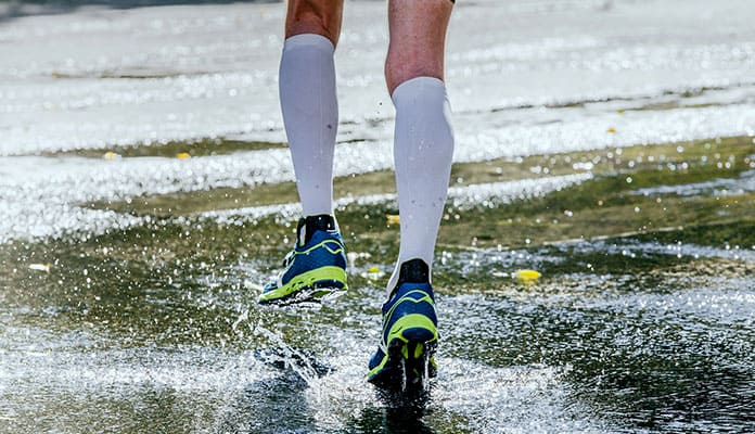 What-Is-The-Difference-Between-Water-Socks-And-Water-Shoes