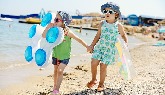 UBFEN Kids Water Shoes Aqua Socks Quick Dry Anti Slip Water Skin Barefoot Sports Swimming Beach Pool for Toddler Boys Girls