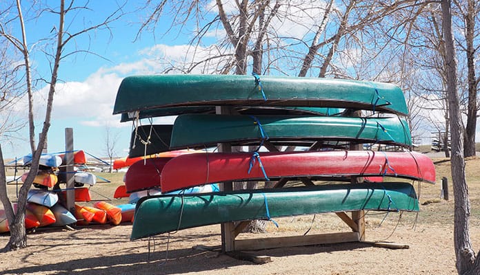 Outdoor-Storage-Tips-and-Solutions-for-Hard-shell-Kayaks