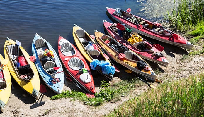 What is the Difference Between a Kayak and a Canoe? – Bay Sports