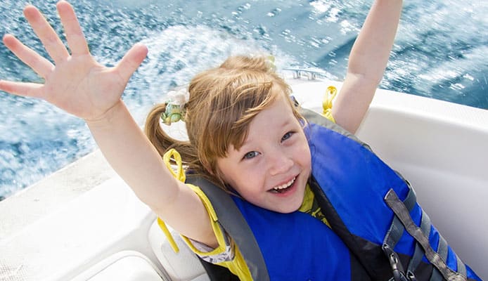 How long does a life jacket last in the water 10 Best Life Jackets For Kids In 2021 Tested And Reviewed By Water Enthusiasts Globo Surf