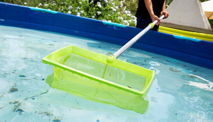 10 Best Pool Skimmers in 2020 🥇 [Buying Guide] Reviews - Globo Surf How Many Skimmers Does A Pool Need