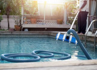 How_To_Remove_Sand_From_Your_Pool