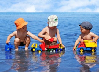 Best_Beach_Toys_for_Kids