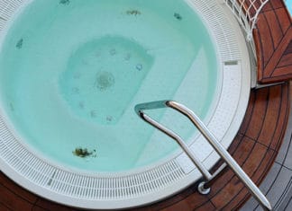 How_To_Get_Rid_Of_Yellow_Algae_In_A_Hot_Tub