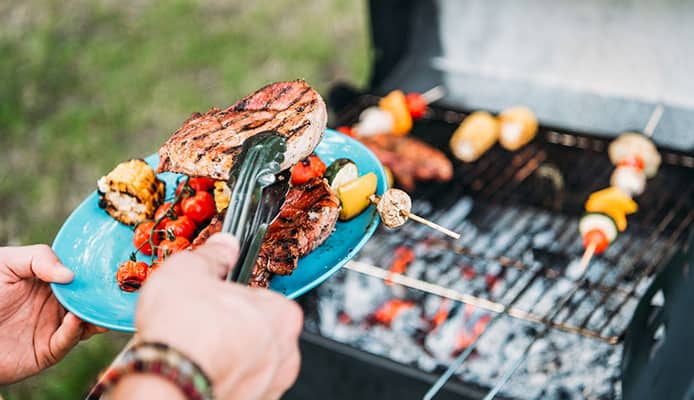 How_To_Choose_Grill_Tools_And_Accessories