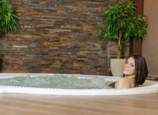 10_Hot_Tub_Health_Benefits_You_Never_Knew
