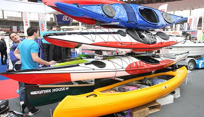All_Types_Of_Kayaks_And_Canoes_In_One_Place