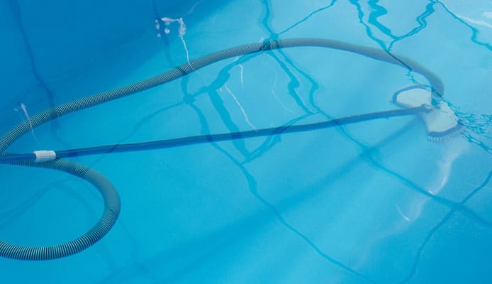 What_Are_The_Advantages_Of_A_Suction_Pool_Cleaner