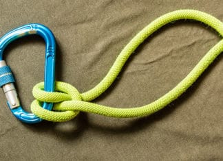 How_To_Tie_The_Clove_Hitch_Knot