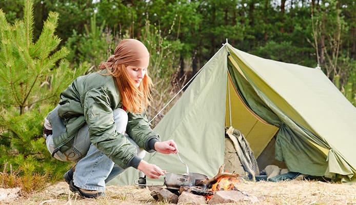 How_To_Wash_Dishes_While_Camping