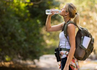 Hydration_Pack_vs_Water_Bottle_For_Hiking