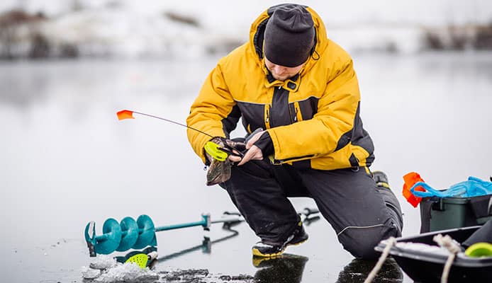 How_To_Choose_Ice_Fishing_Tip_Up