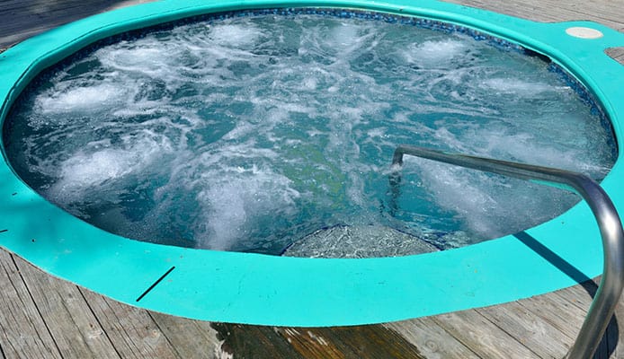Recycling_Hot_Tub_Water_Guide
